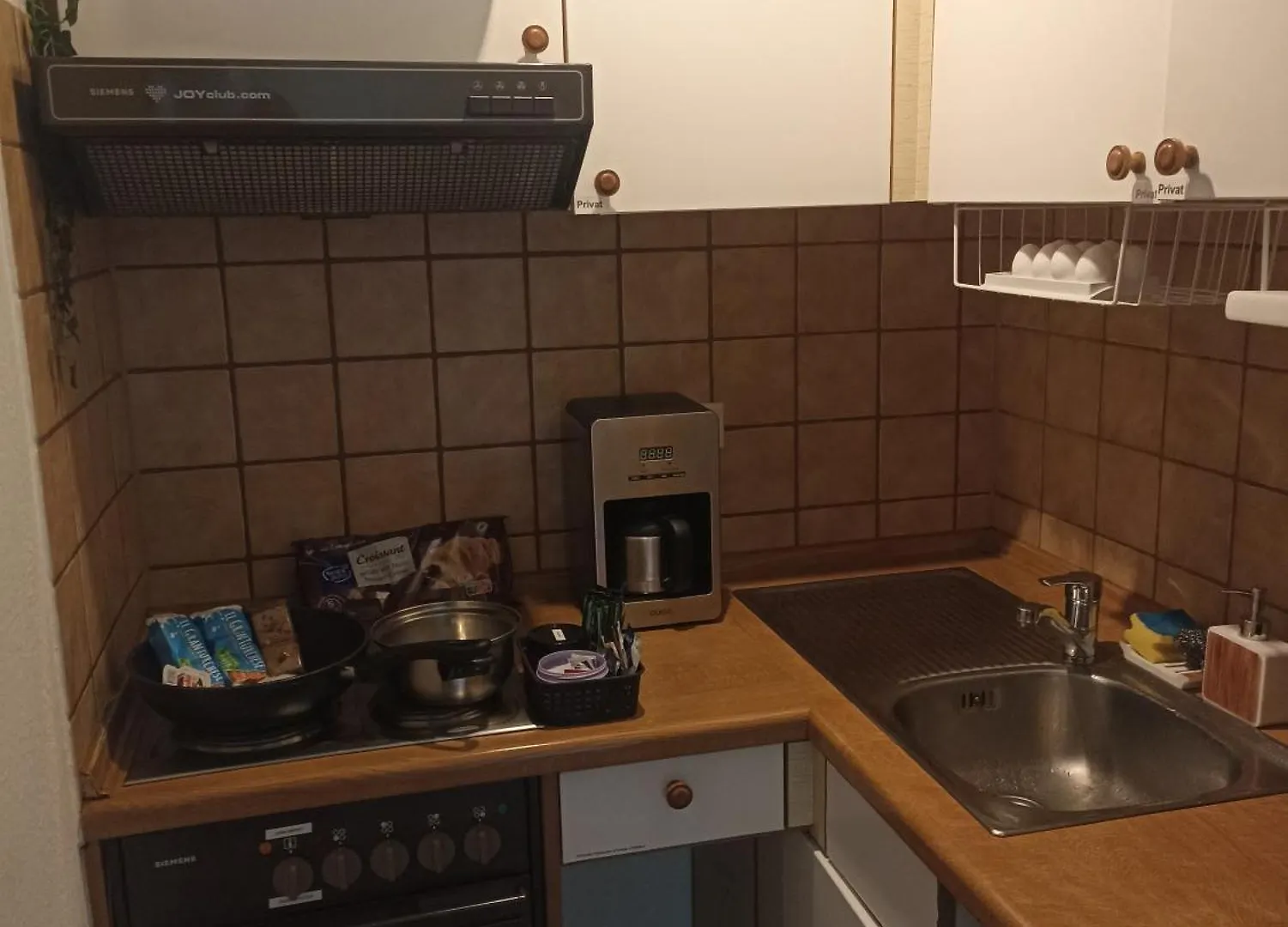 Phils Cozy Apartment Bed And Self Breakfast Self Check In Near Airport Leinfelden-Echterdingen